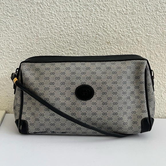 Gucci Handbags - Gucci Black and Gold Interior Bag